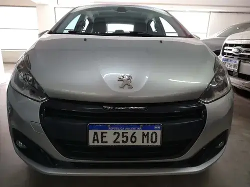 Peugeot 208 1.6 Feline 2020