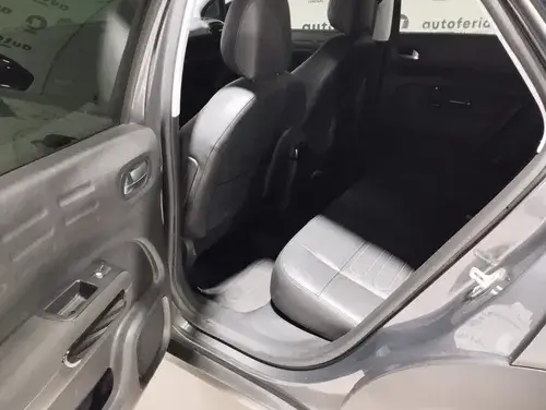 Citroën C4 Cactus 1.6 THP SHINE AT6 BT 2024