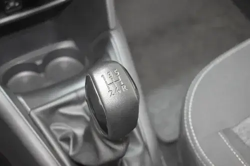 Peugeot 208 1.6 Allure 2018