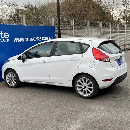 Ford Fiesta Kinetic 1.6 Se 2018