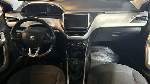 Peugeot 2008 1.6 Allure 2017
