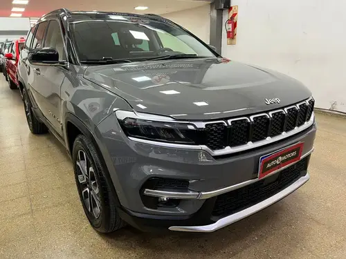 Jeep Commander LIMITED 1.3 T270 2023
