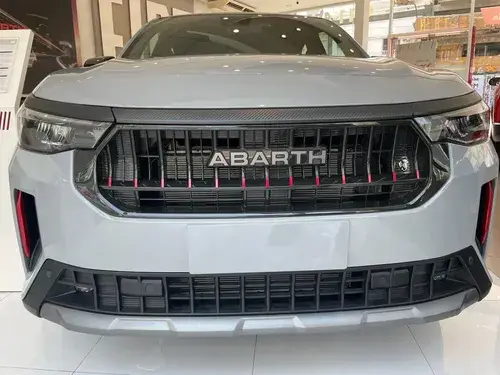 Fiat FASTBACK 1.3 Abarth T270 At6 2026