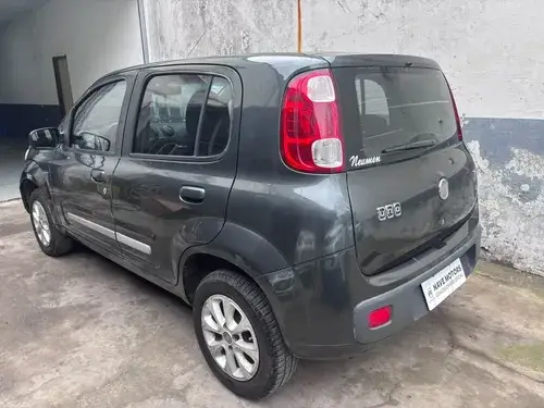 Fiat Uno 1.4 Attractive 2011
