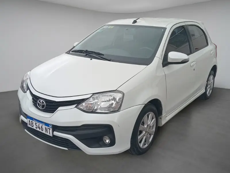 Toyota Etios XLS 1.5 6M/T 5P 2018 2018