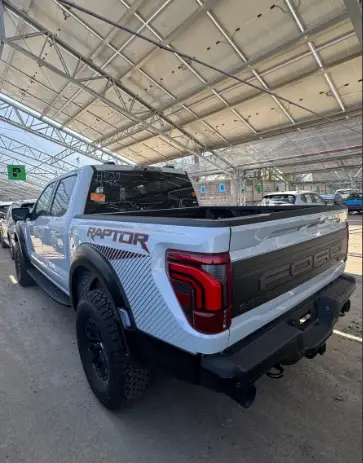Ford F-150 RAPTOR 3.5L V6 ECOBOOST 4X4 AT 2025