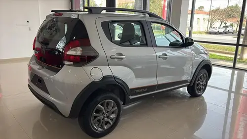 Fiat Mobi 1.0 Trekking 2026