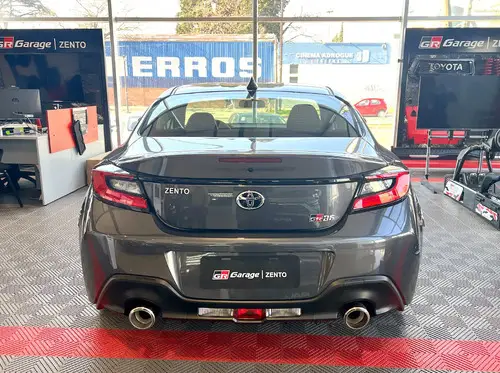 Toyota 86 2.4 Gr 2026