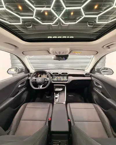 MG Zs hybrid+ 1.5 Hev Luxury At 2026