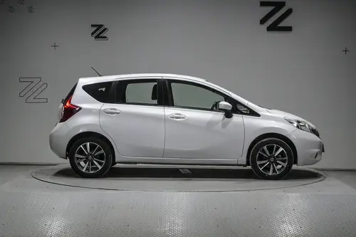 Nissan Note 1.6 Exclusive 110cv Cvt 2017