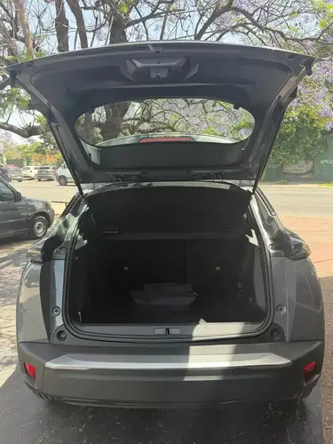 Peugeot 2008 1.0T Active Cvt 2025