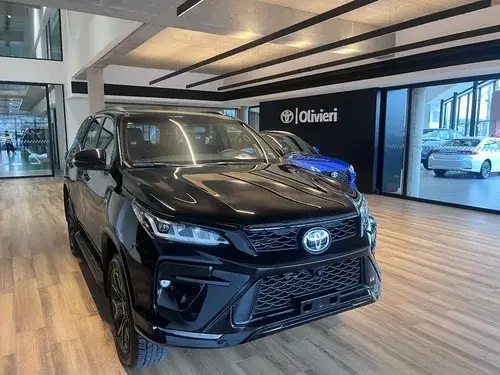Toyota SW4 2.8 Tdi Gr-s 4x4 7as 6at 2026
