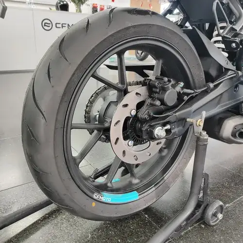 300 SR Deportivas 2026