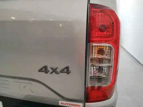 Nissan Frontier 2.3t S 4x4 Mt L22 2026