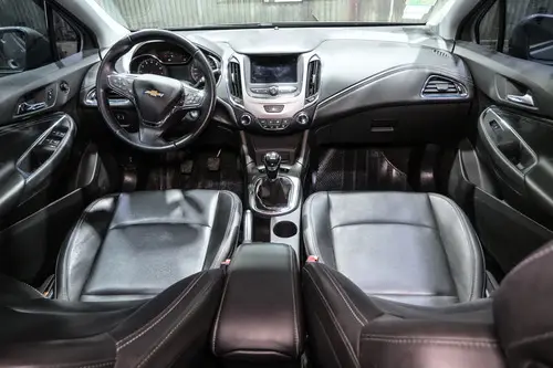 Chevrolet Cruze II 1.4 Sedan Lt 2022