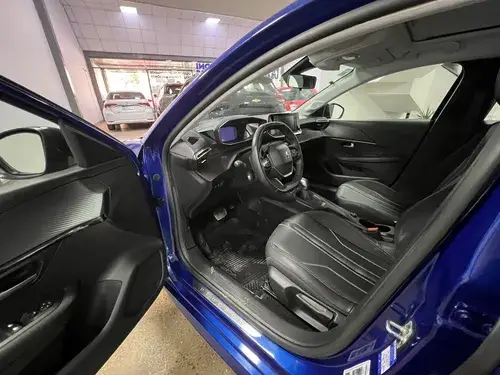 Peugeot 208 1.6 Feline Tiptronic 2021