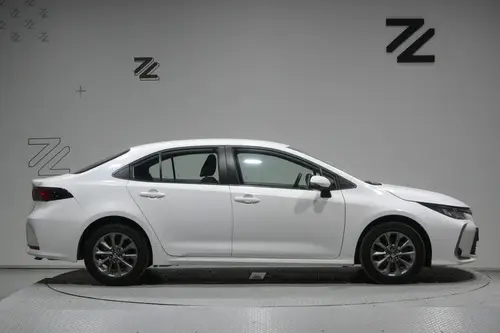 Toyota Corolla 2.0 Xli Cvt 171Cv 2025