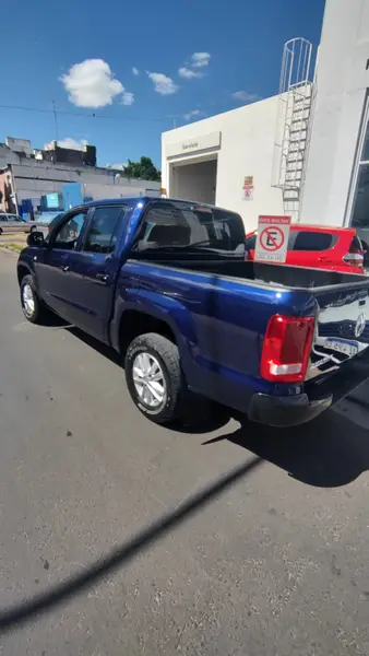 Volkswagen AMAROK AMAROK 2,0TD 4X2 DC TRENDLINE 140 HP L/17 2021