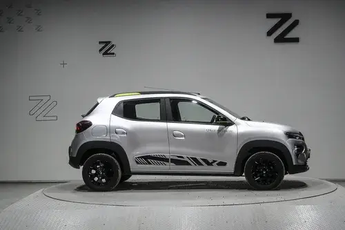Renault Kwid 1.0 Sce 66Cv Iconic Outsider 2025