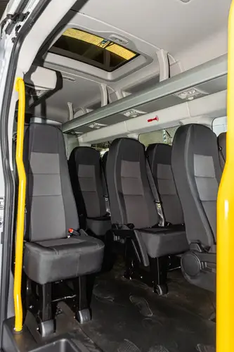 Ford Transit 2.0L MINIBUS MT 17+1 2026
