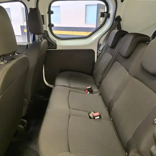Renault Kangoo Ii Express 1.6 Sce Emotion 5A 2025