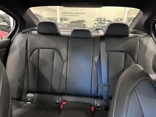 BMW 330i Sedan LCI MSport 2025