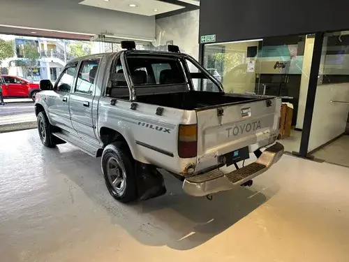 Toyota Hilux 3.0 CD 4x2 2004