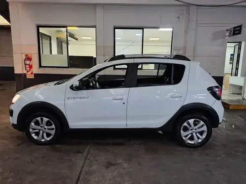 Renault Sandero Stepway 1.6 Privilege 105cv 2018