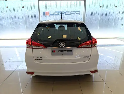 Toyota Yaris 1.5 107Cv Xs Cvt 2026