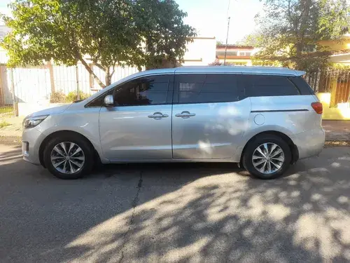 Kia Carnival 2.2 Crdi Ex Premium 2016