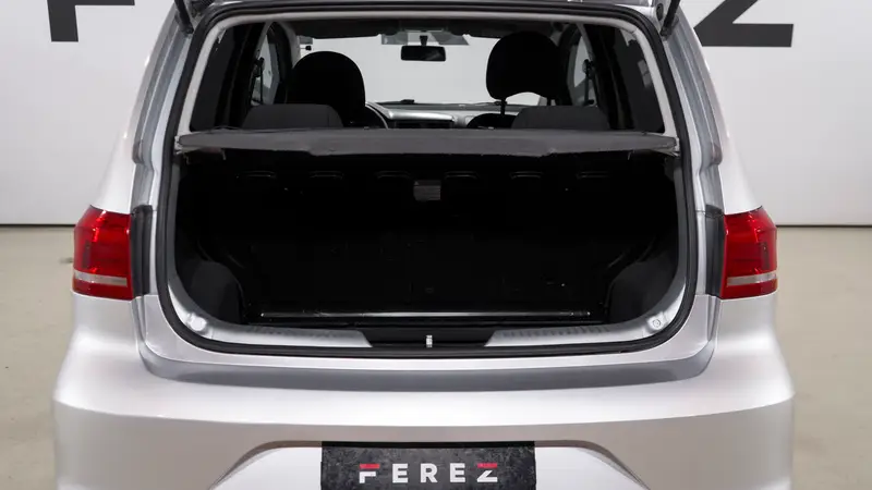 Volkswagen Fox 1.6 TRENDLINE 2017