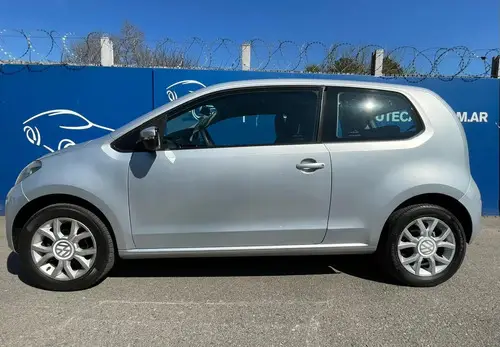 Volkswagen Up! 1.0 High Up! 75cv 3 p 2014