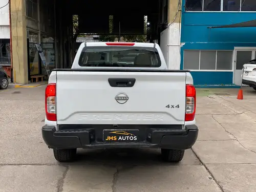 Nissan Frontier S 4X4 MT 2.3 D CD 2023