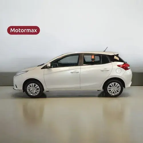 Toyota Yaris 5 puertas 1.5 Xs L/22 2024