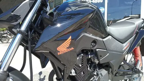 Honda CB 125F Naked 2026