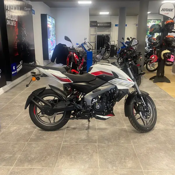 Bajaj Rouser Ns200 Street 2026