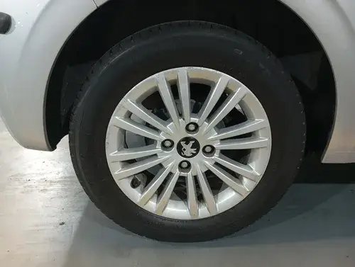 Peugeot 208 1.6 5P Allure 2019