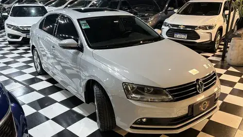 Volkswagen Vento 1.4 Comfortline 150cv 2017