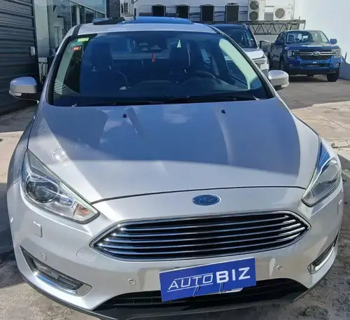 Ford Focus III 2.0 Sedan Titanium At6 2016