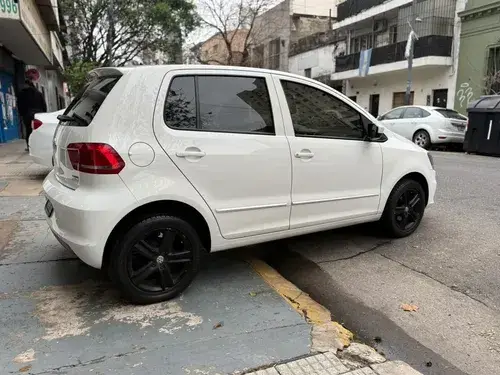Volkswagen Fox 1.6 Confortline Saf 2015