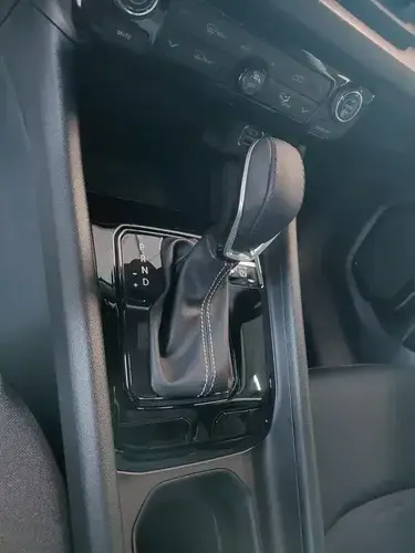 Jeep Renegade 1.3T Sahara At6 Fwd 2026
