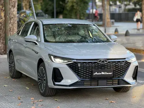 Chery Arrizo 8 hybrid 1.5T Phev Chs Comfort 2026