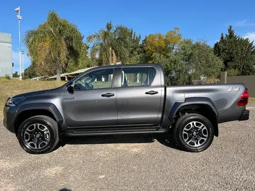 Toyota Hilux Pick-Up 2.8 Cd Srx 204Cv 4X2 At 2026