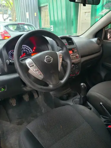 Nissan Versa VERSA SENSE MT PURE DRIVE 1.6 16V 2015