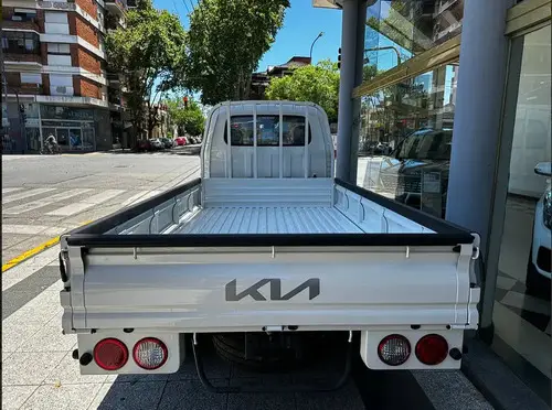 Kia K2500 2.5 Caja 2026