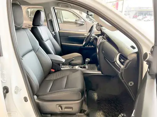 Toyota SW4 2.8 Srx 204Cv 4X4 7As At 2026