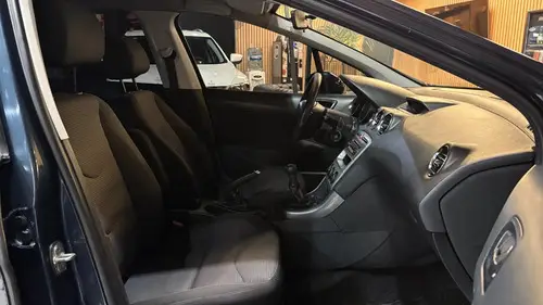 Peugeot 408 2.0 Allure Plus 143cv 2015