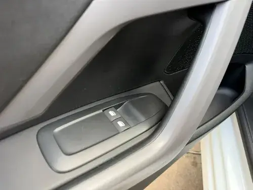 Peugeot 208 1.6 Active 2020