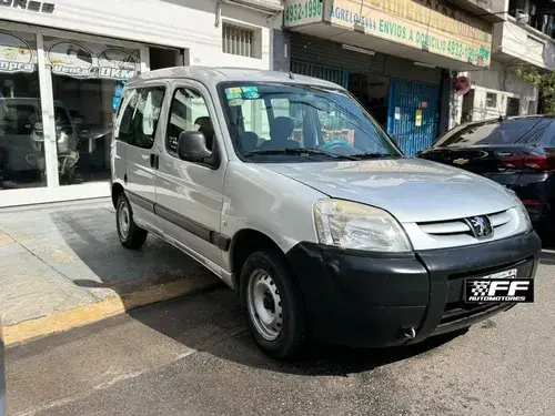 Peugeot Partner 1.4 Furgon Confort 5as 2015