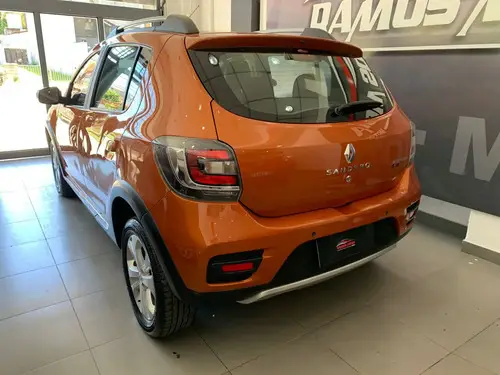 Renault Sandero Stepway 1.6 Privilege 105cv 2016